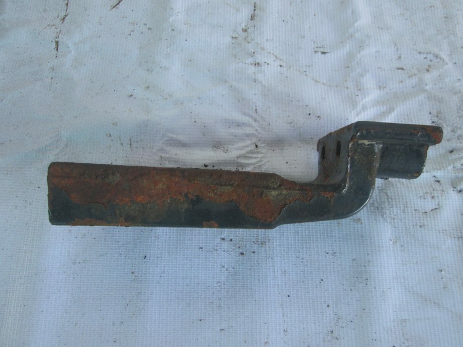 кронштейн переднего стабилизатора б/у \ коррозия - 2